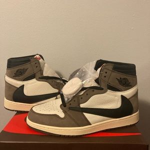 Air Jordan Travis Scott Retro 1